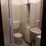 דירה 300 Metros Do Santuario De T4 *