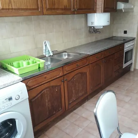 דירה 300 Metros Do Santuario De T4 פאטימה
